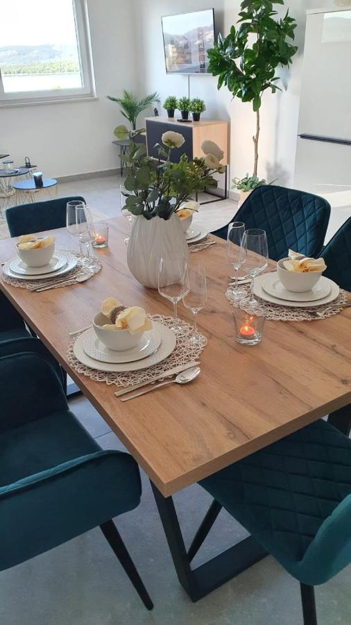 Seaview Appartement Sveti Filip i Jakov Buitenkant foto